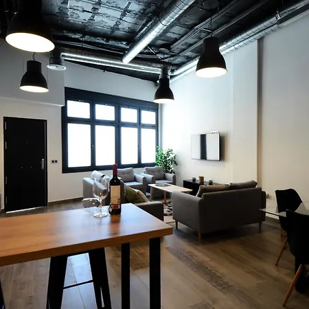 Fabrica Del Lujo En El Centro De Apartment Malaga