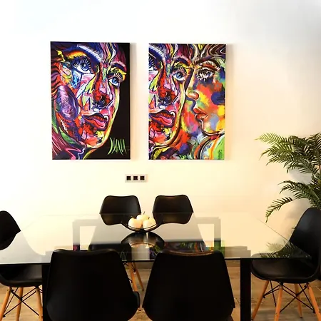 Fabrica Del Lujo En El Centro De