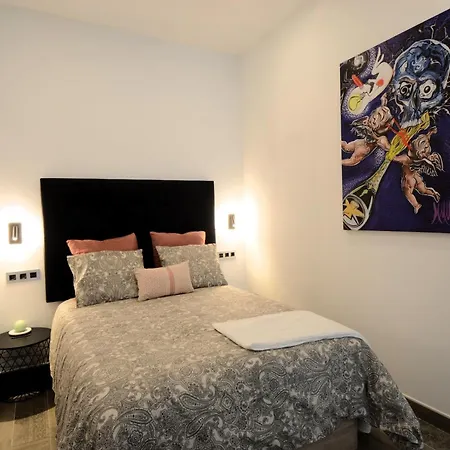 Fabrica Del Lujo En El Centro De Apartment Malaga
